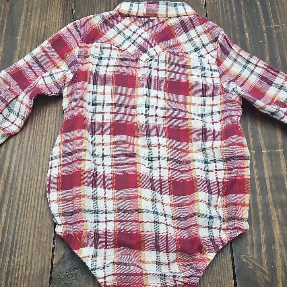 Wrangler Baby Pearl Snap Bodysuit Size 24m